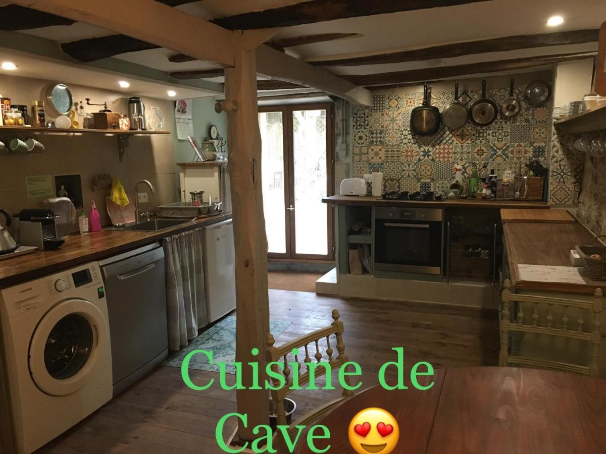 Le Vigeant Maison La Roche Chambre D'Hotes מראה חיצוני תמונה