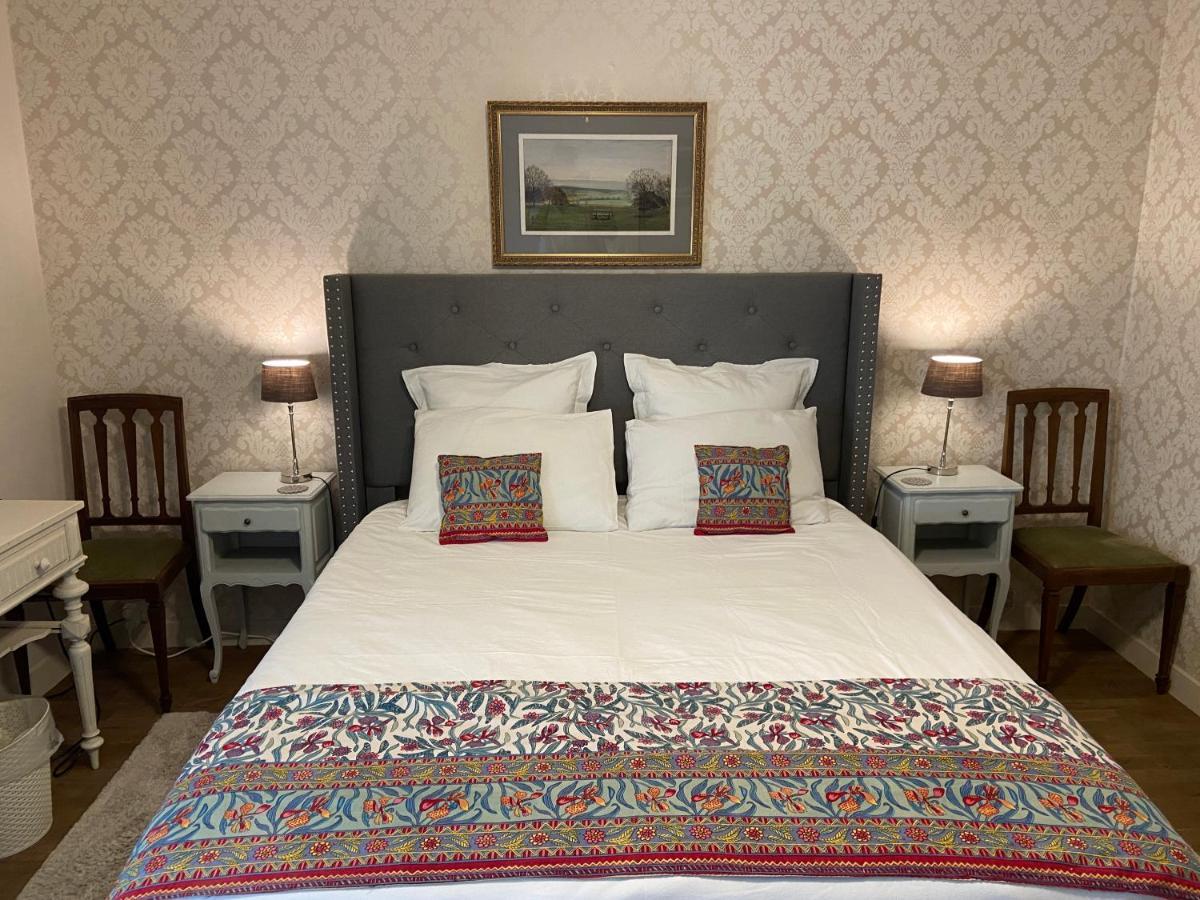 Le Vigeant Maison La Roche Chambre D'Hotes מראה חיצוני תמונה